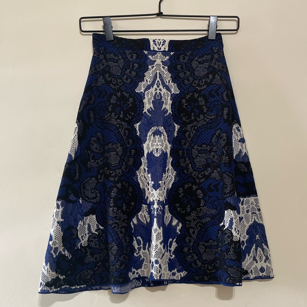 BCBGMaxAzria Blue and White A-Line Mini Skirt - Picture 2 of 6